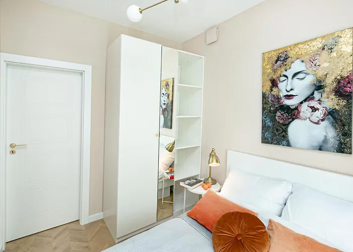 Koszykowa 3 - Better * Varsovie